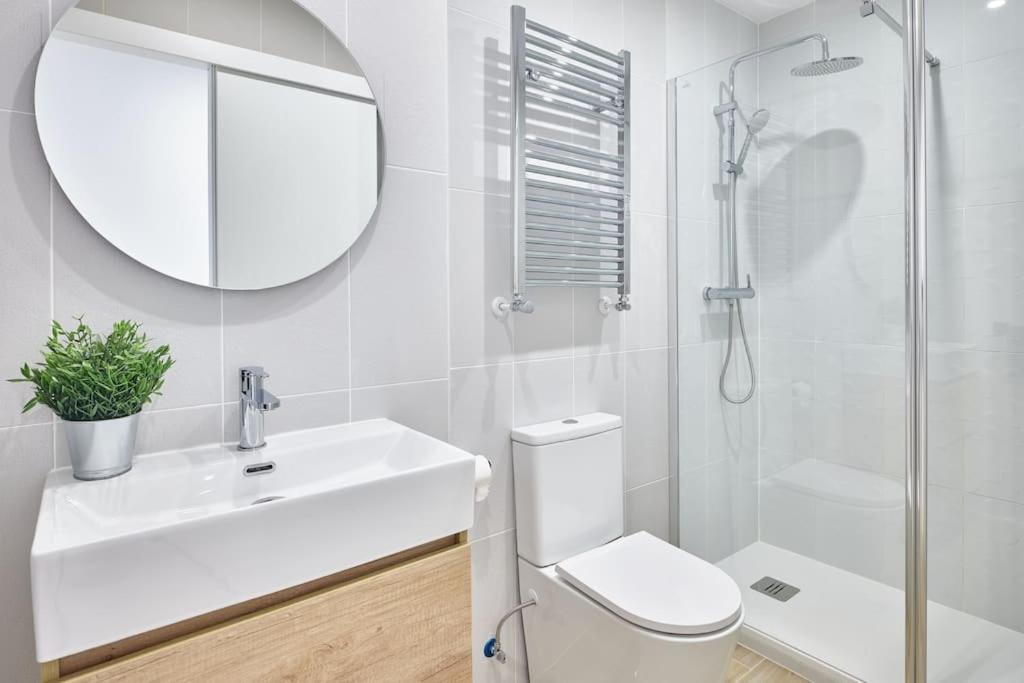 New.Apto-Ponzano. Luxe & Spacious 4Rooms 3Bathroom Madrid Luaran gambar